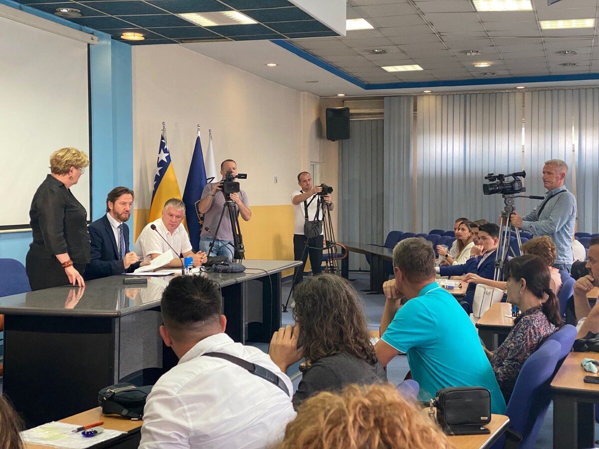 1719234023_66796de7d6c3d