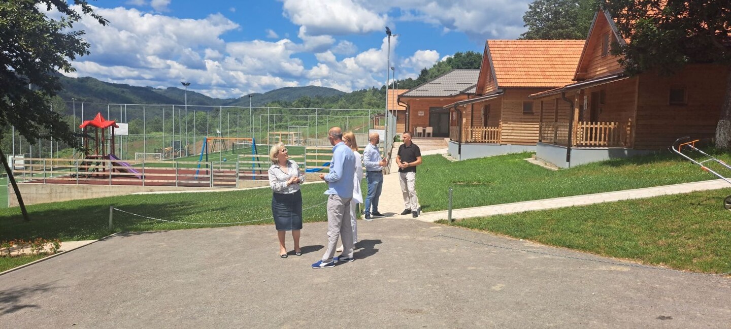 1720080028_6686569cbb652