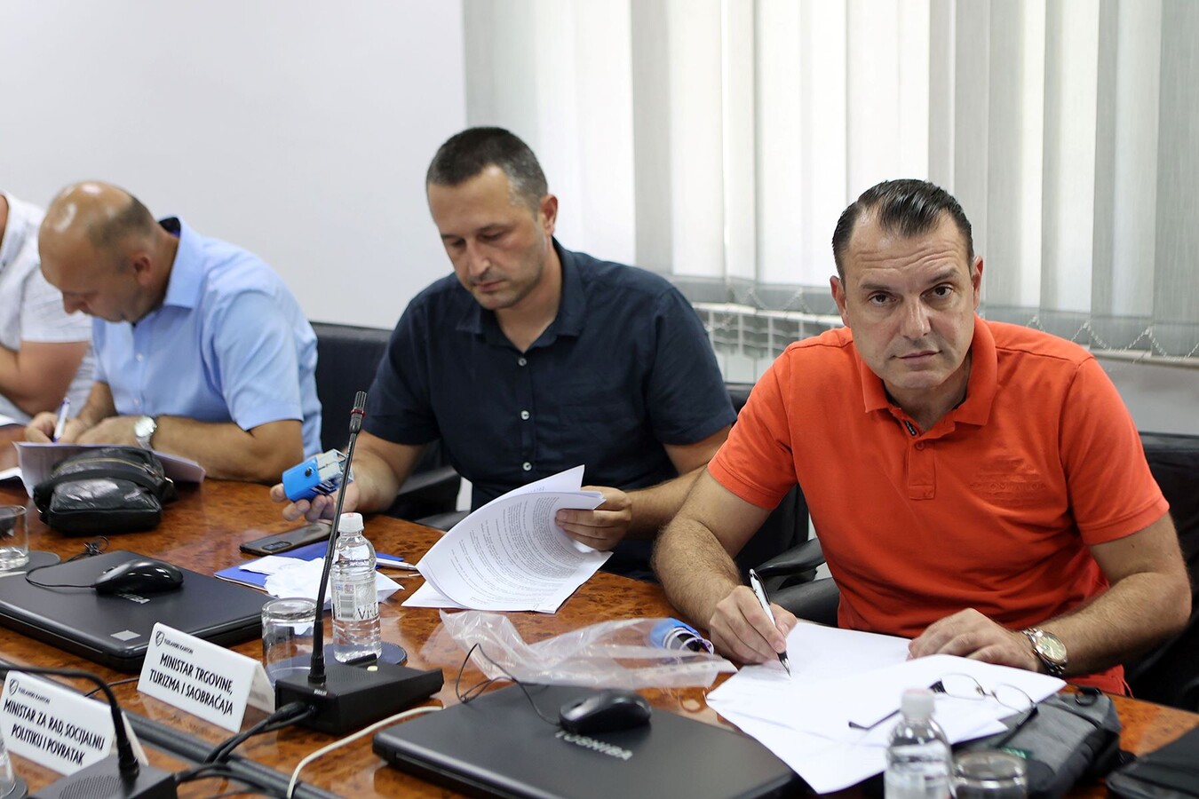 1720526427_668d265b6dd32