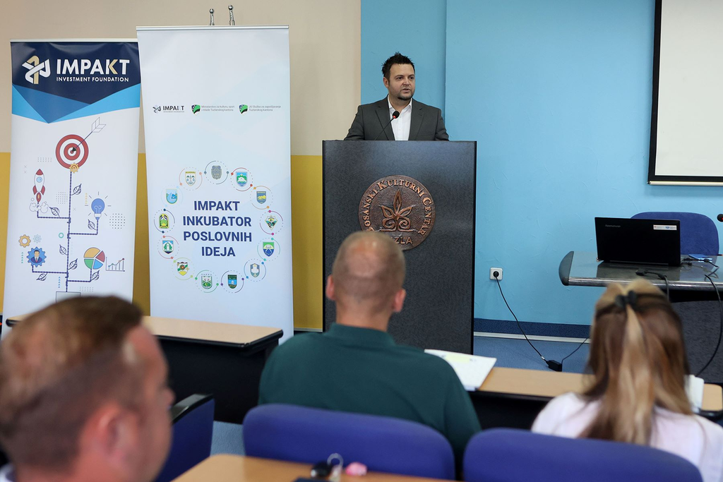 Prezentovane poslovne ideje mladih sa područja Teočaka i Čelića u okviru programa  IMPAKT