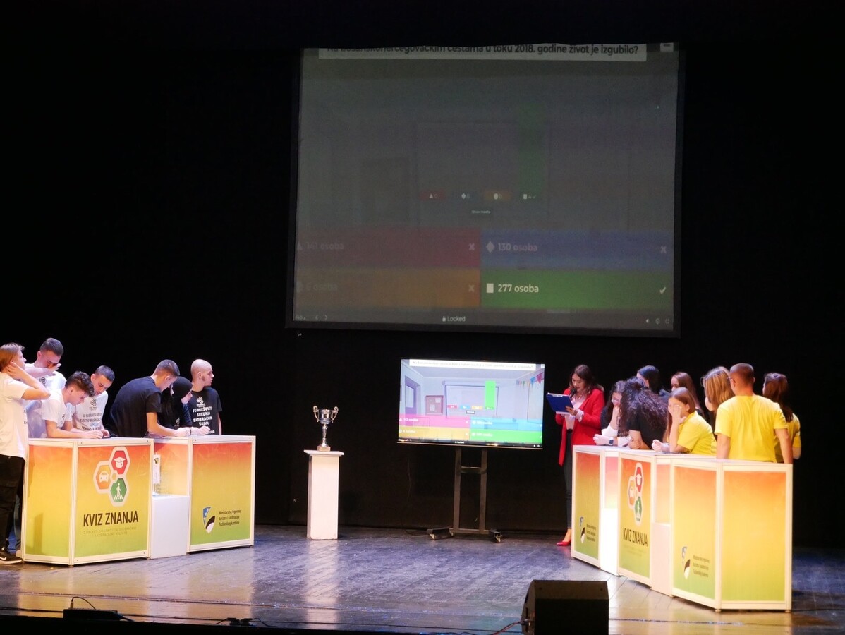 1732024823_673c99f7f0c42