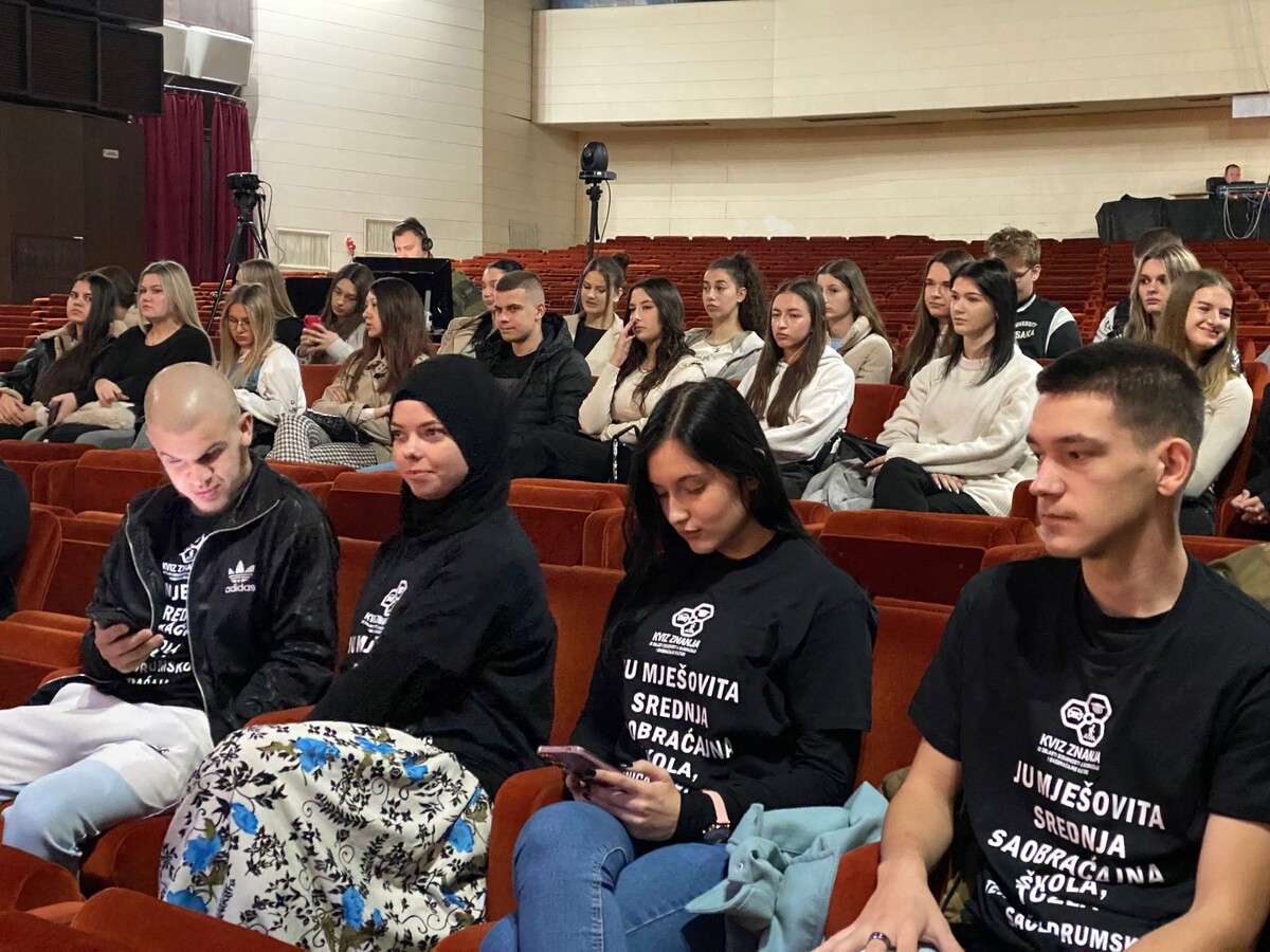 1732024824_673c99f826634