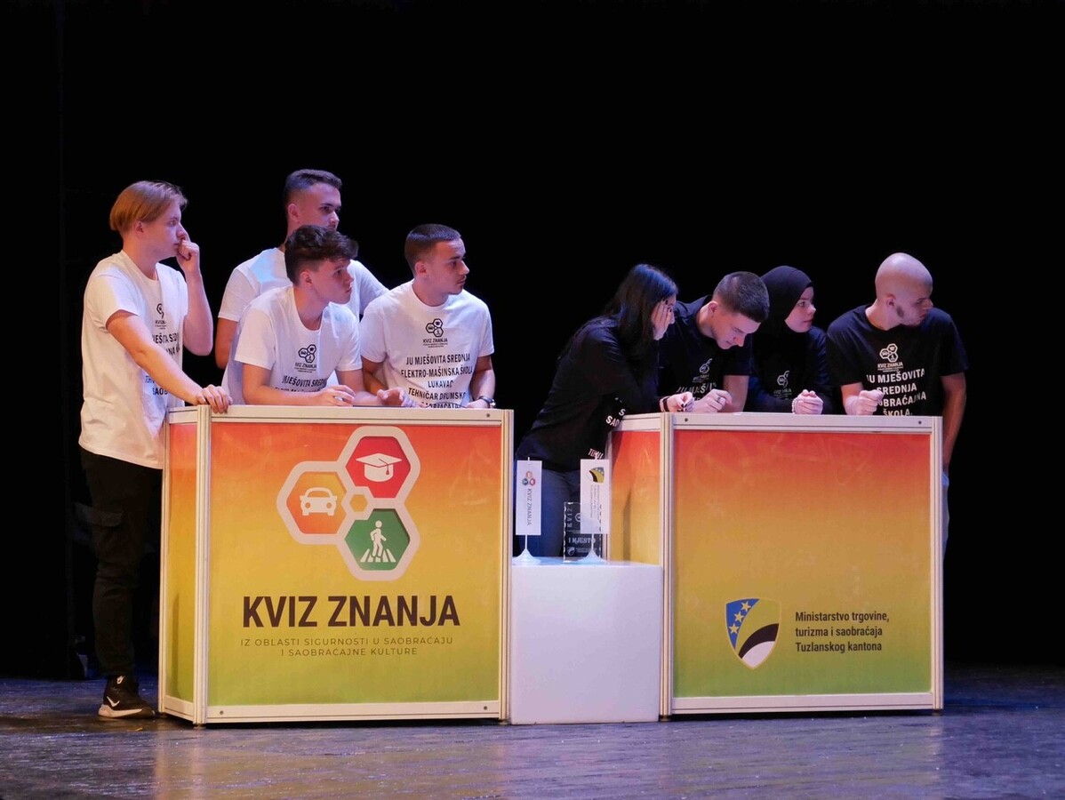 1732024824_673c99f846109