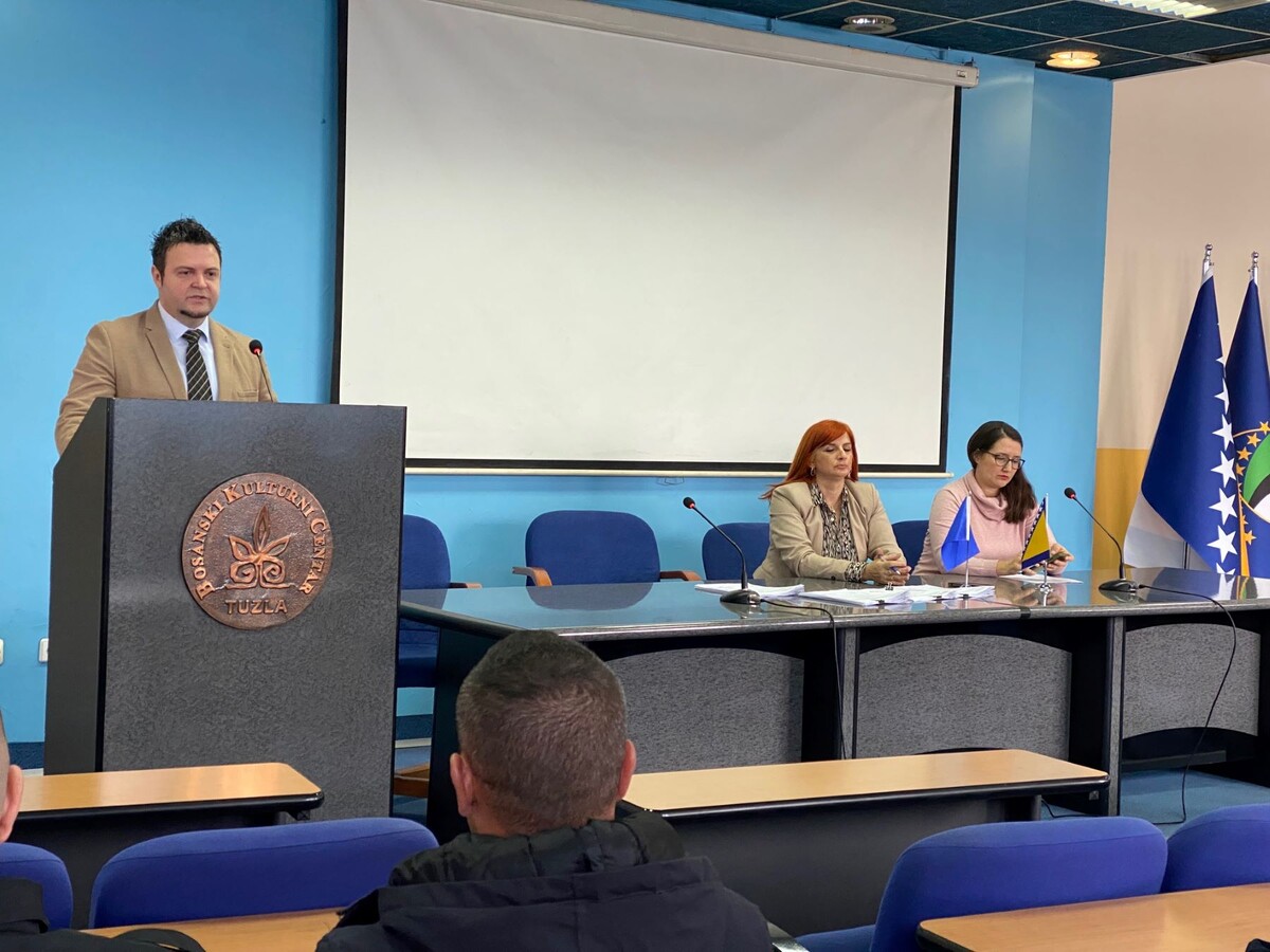 1732197616_673f3cf0adb3e