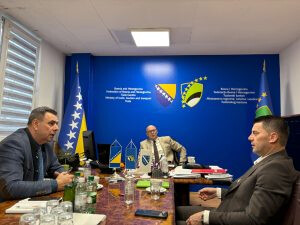 1734084025_675c05b9e49e1