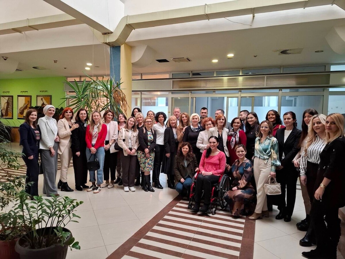 1738342826_679d01aa23d1a