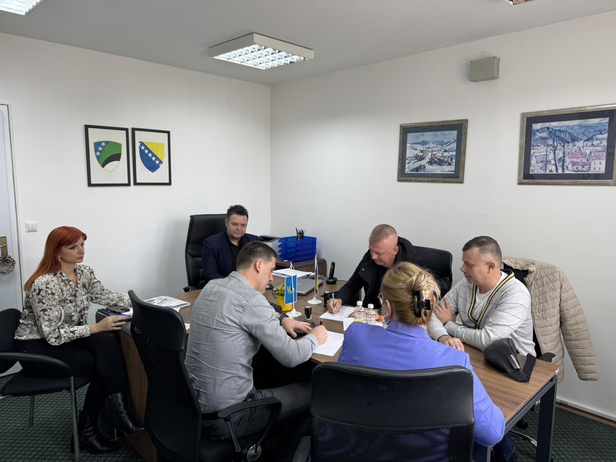 1741784432_67d1857003ed3