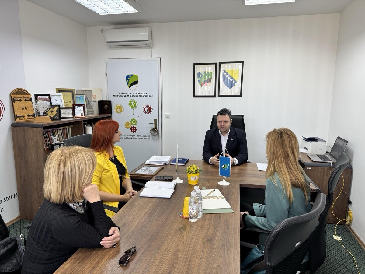 1742396418_67dadc02647b6