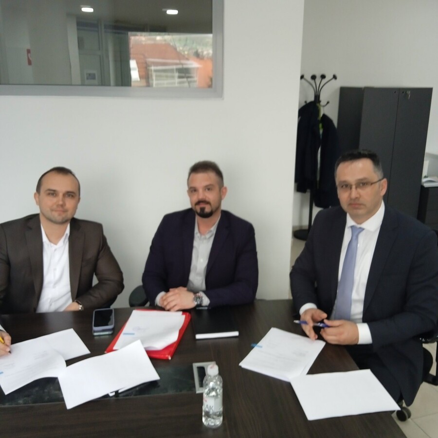 1743091225_67e576193b32d