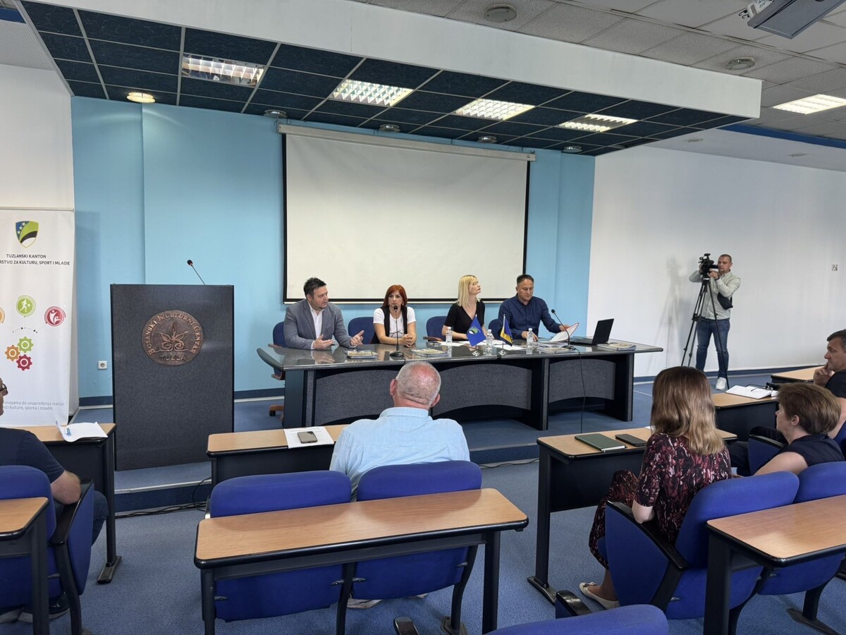 1749657617_6849a81171c41