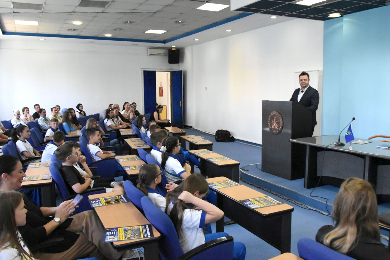 1749823220_684c2ef4547c9