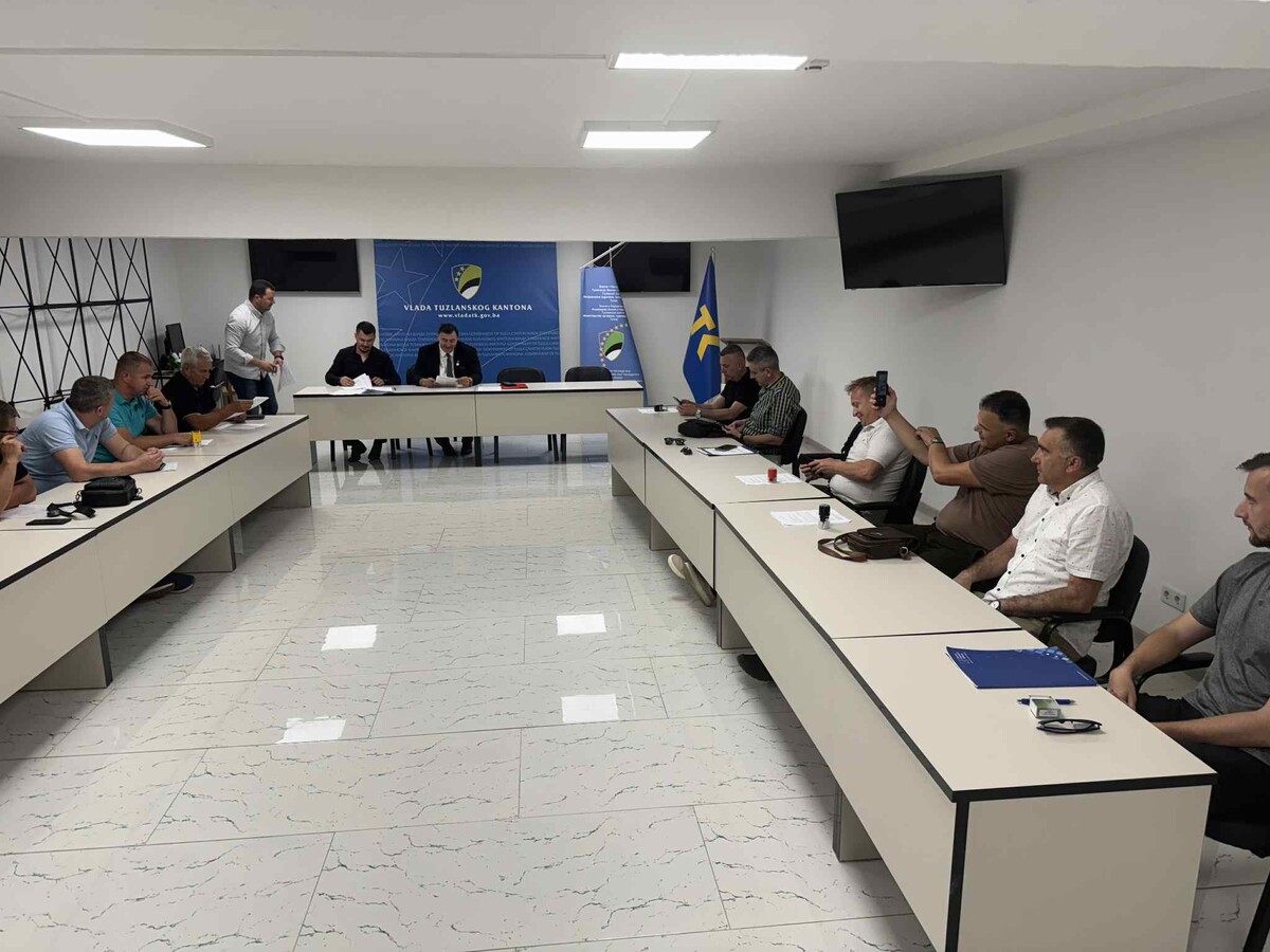 1750334425_6853fbd9cf7dc