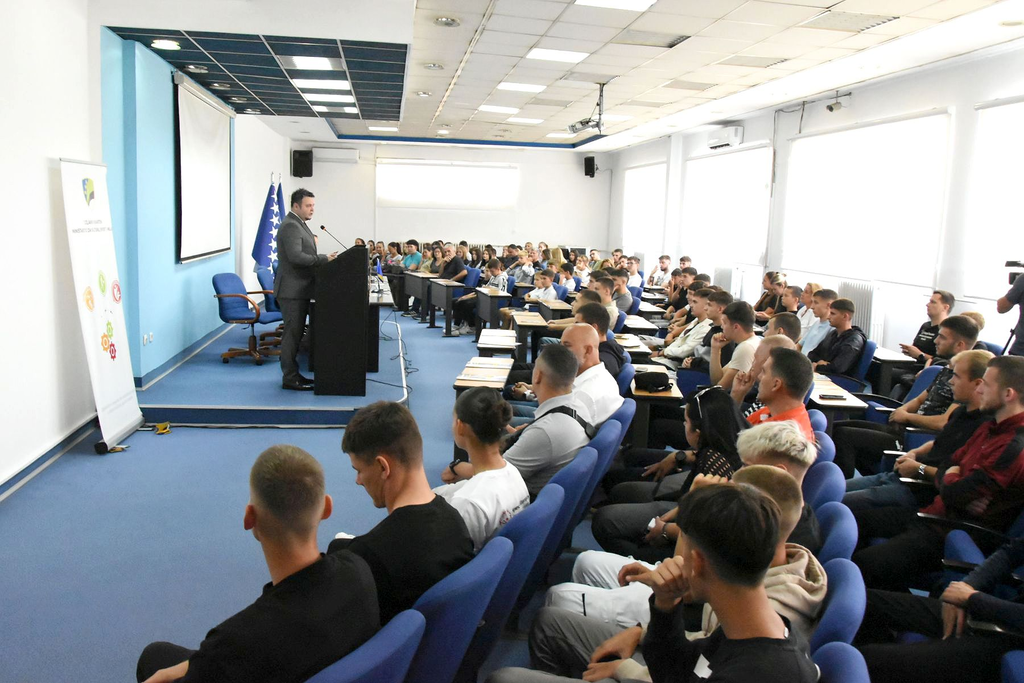 Školarcima i studentima za sportske rezultate izdvojeno 50.000 KM