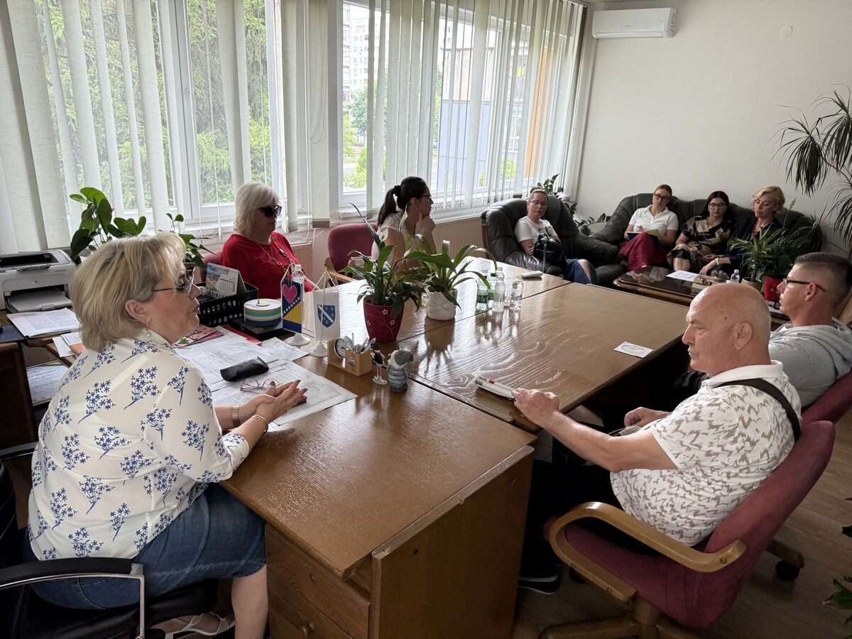 1752663622_68778646d1bce