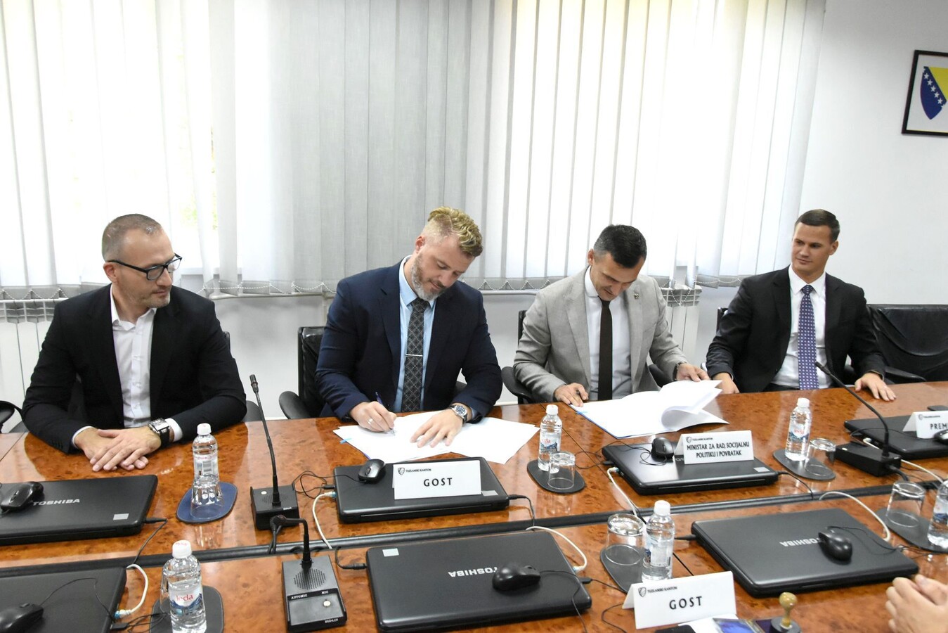 1757498431_68c14c3fe5092