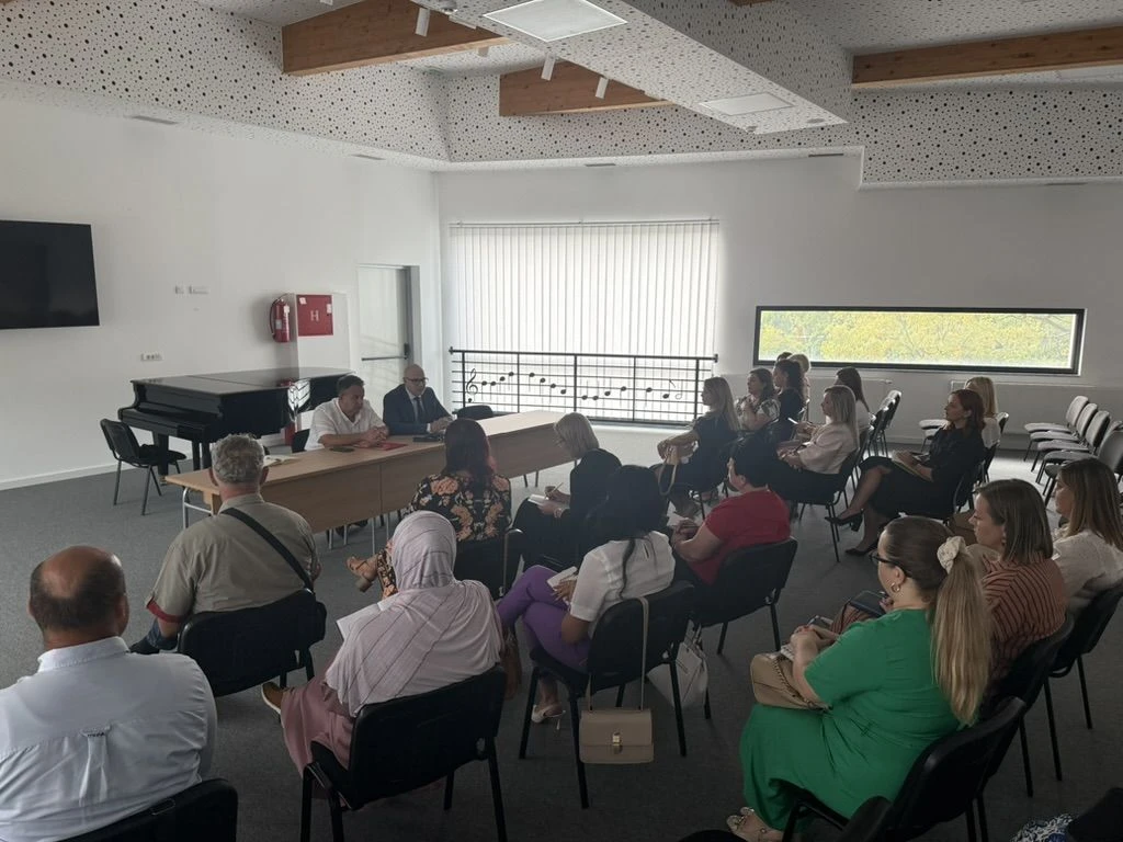 Ministar Omerović s direktorima predškolskih ustanova: Jačanje kvaliteta u novoj pedagoškoj godini