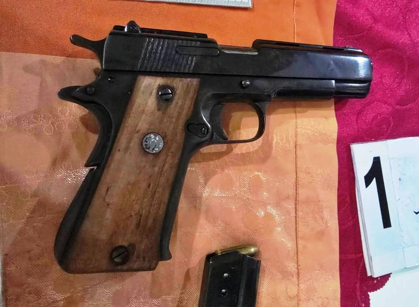 Istražitelji Odjeljenja kriminalističke policije PU Tuzla identifikovali počinioca koji je pucao iz vozila