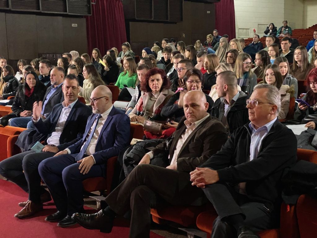 14122022-mon-promocija