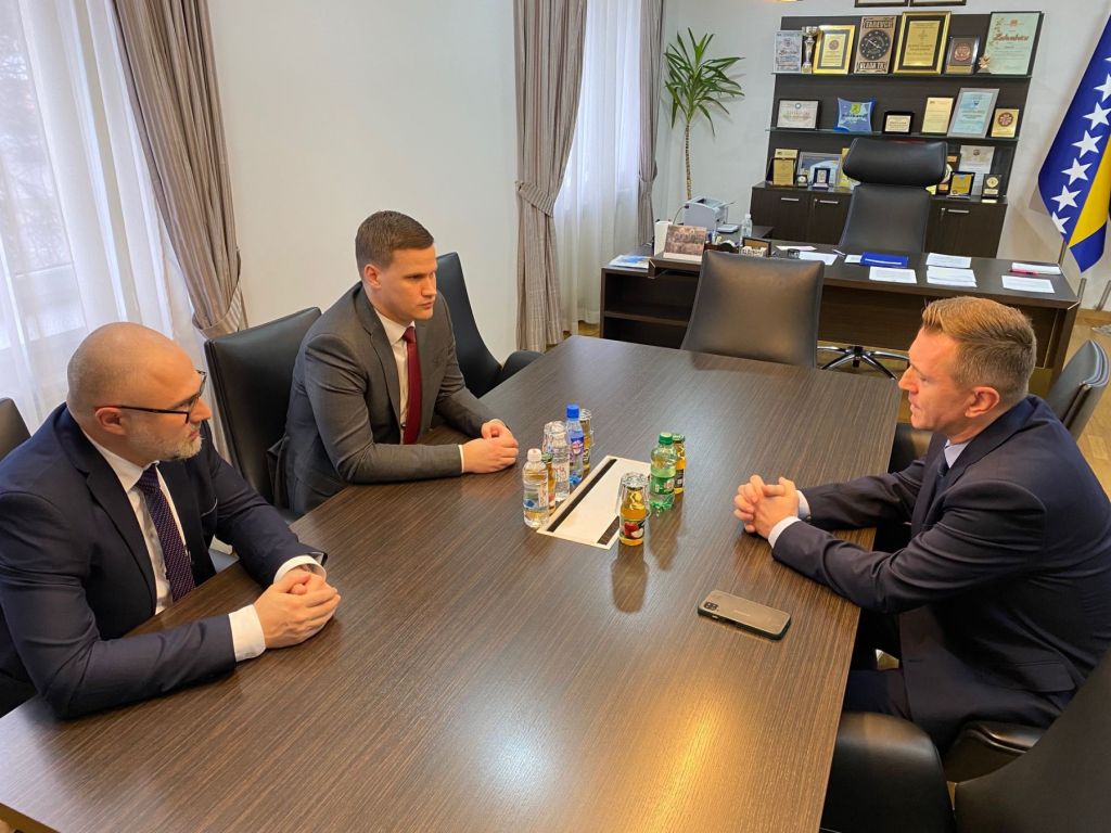 premijertk mon 09012023